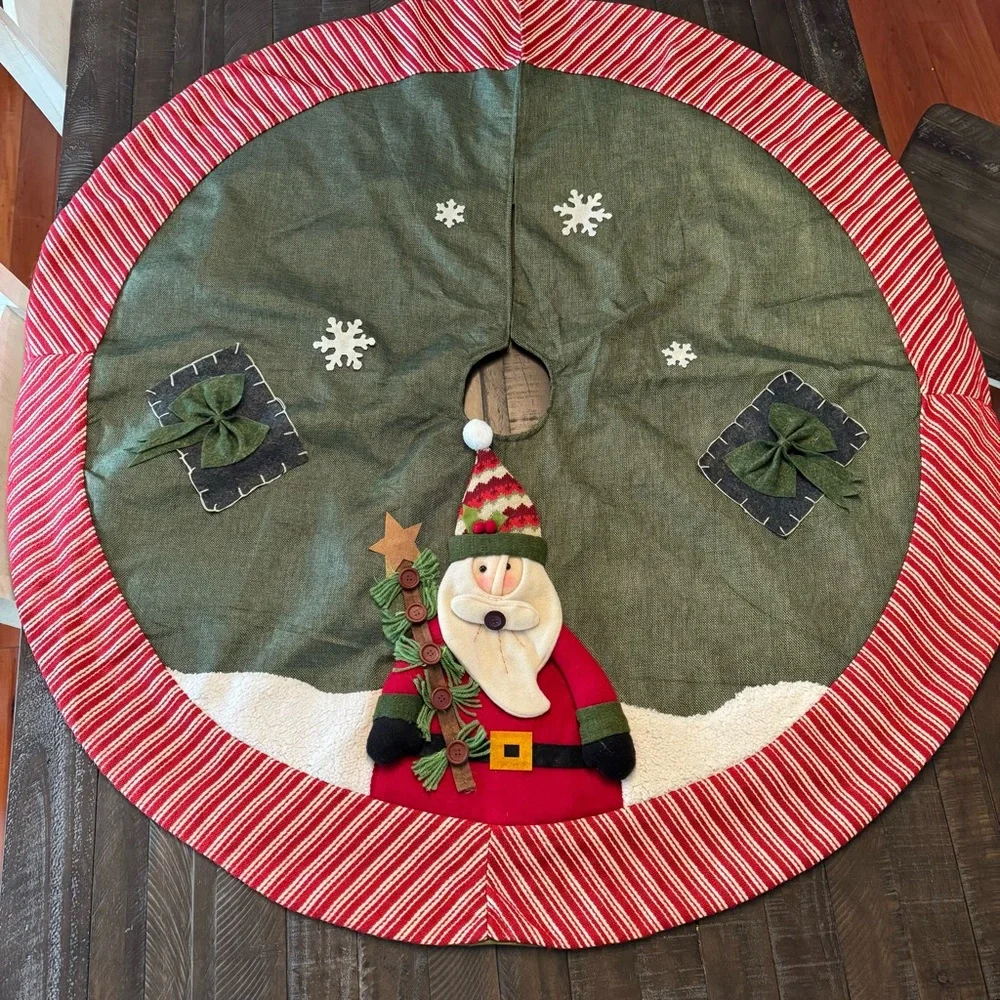 Santa Burlap Country Craft Tree Skirt